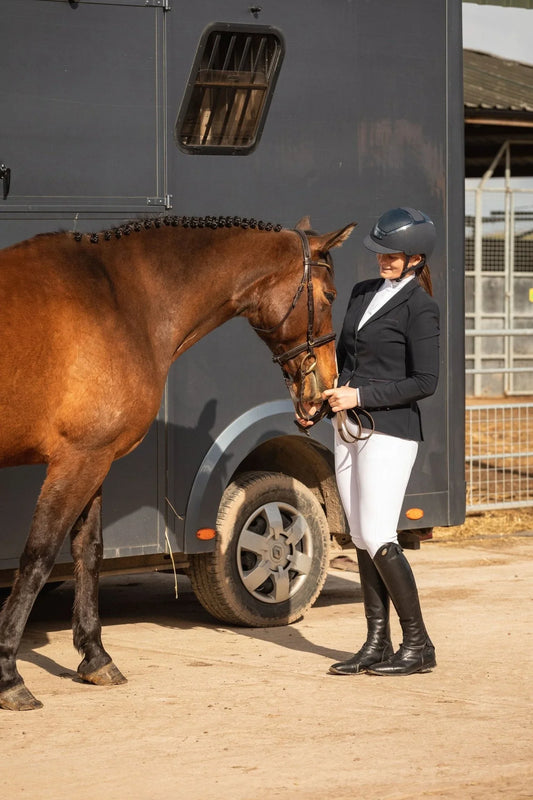 First-Time Guide to Towing a Horse Trailer: Tips for a Smooth Ride - Halt Equestrian