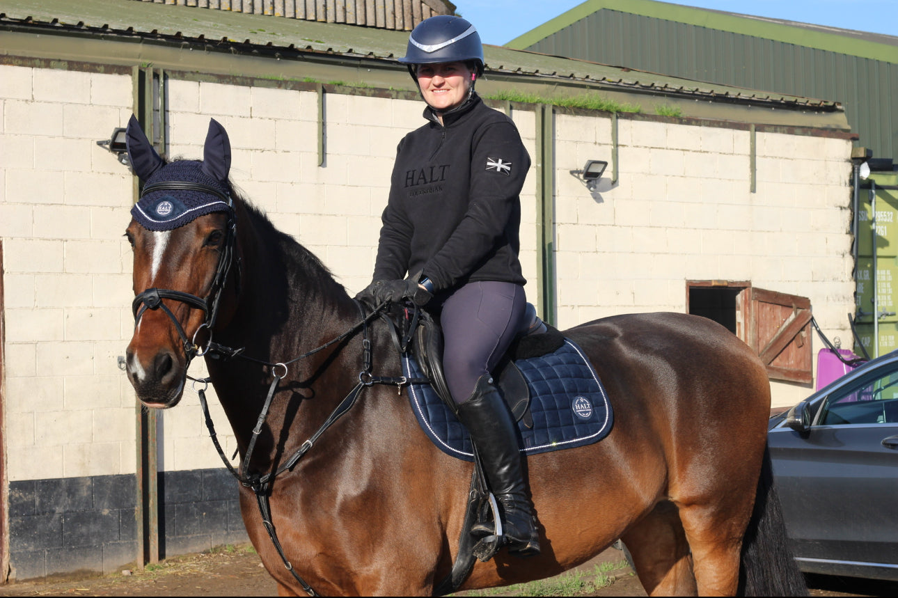 Deluxe Navy saddle pad with diamond Trim