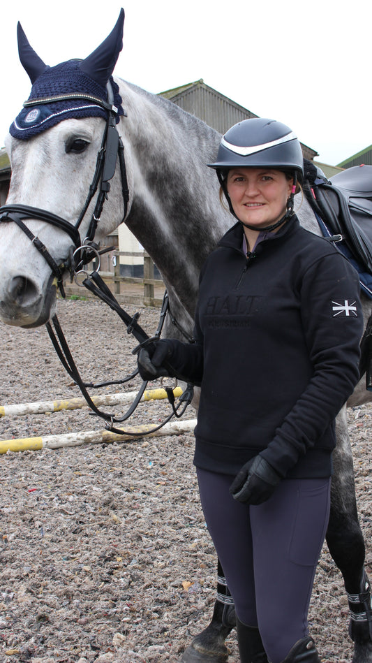 Black Deluxe Half Zip