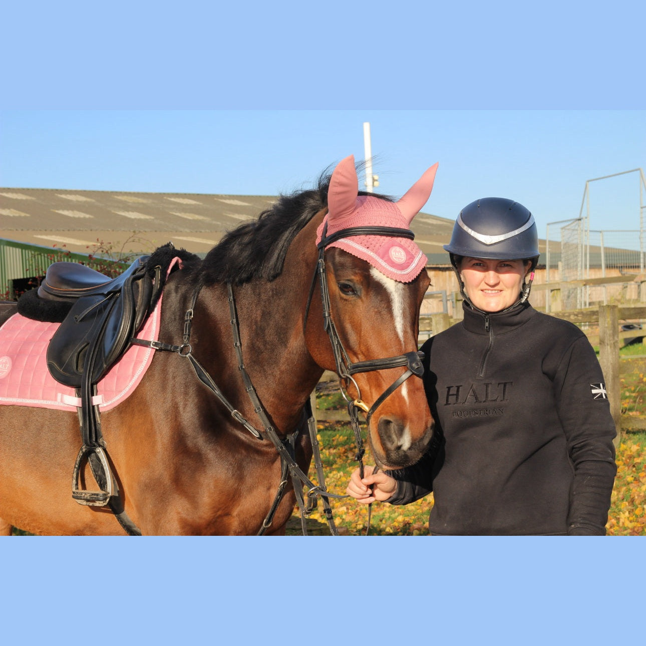 Black Deluxe Half Zip
